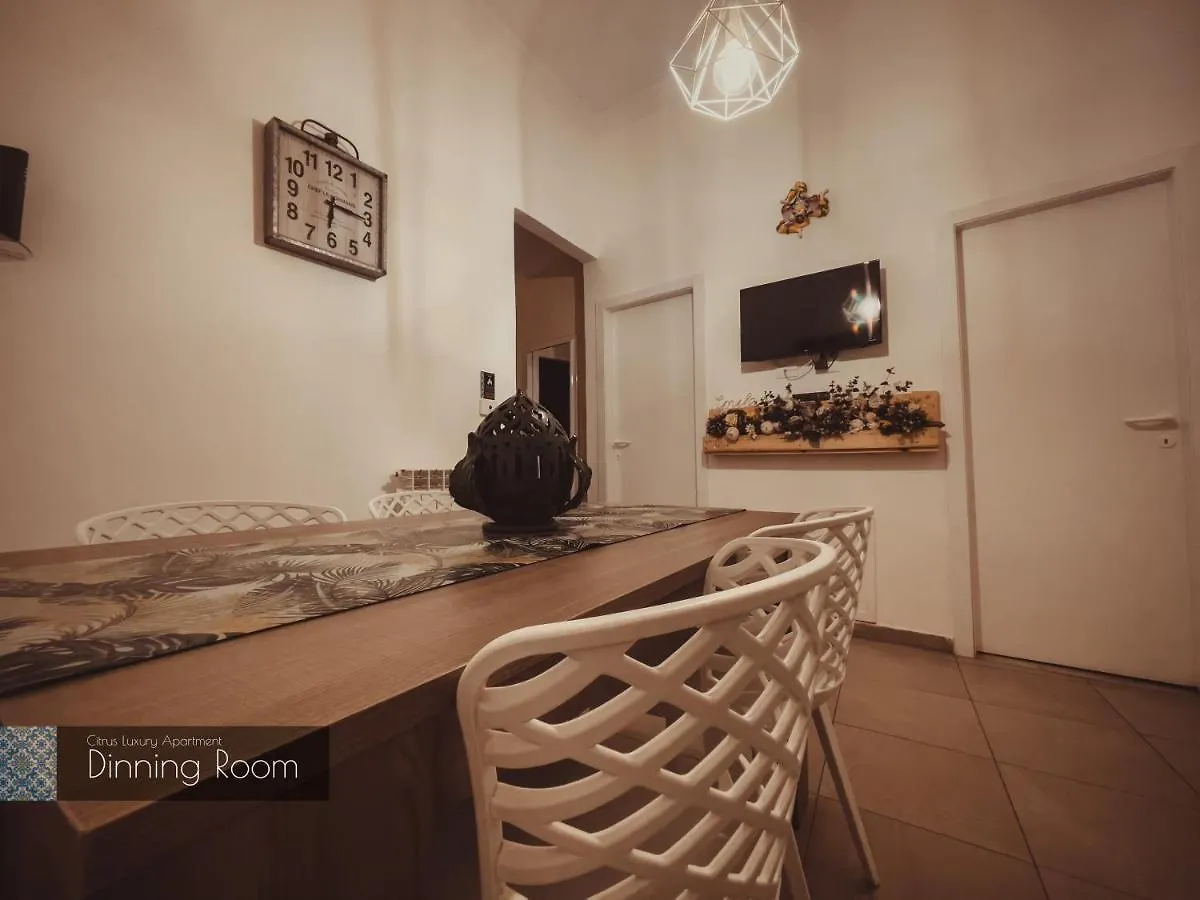Citrus Luxury Apartment - Holiday Apartment With Up To 3 Bedrooms In Palermo Center
