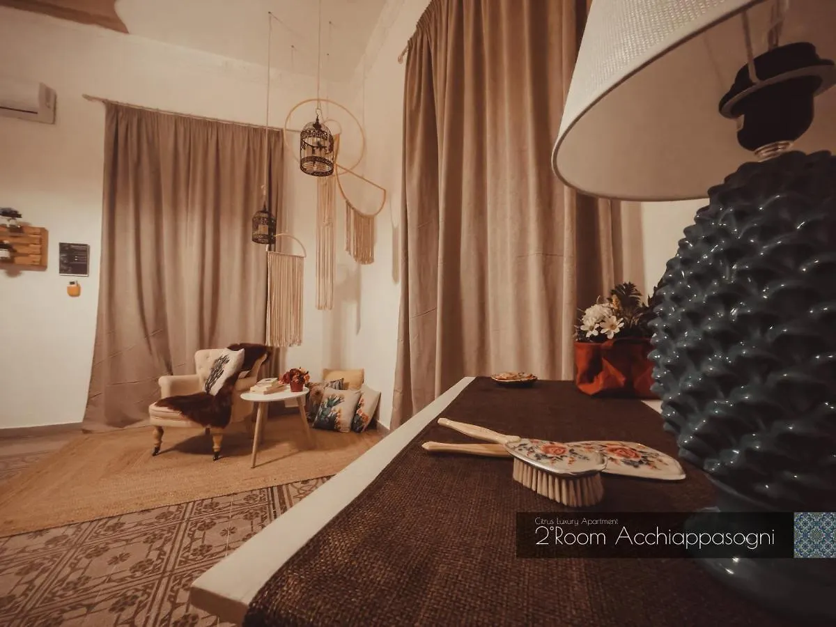 Holiday home Citrus Luxury Apartment - Holiday Apartment With Up To 3 Bedrooms In Palermo Center