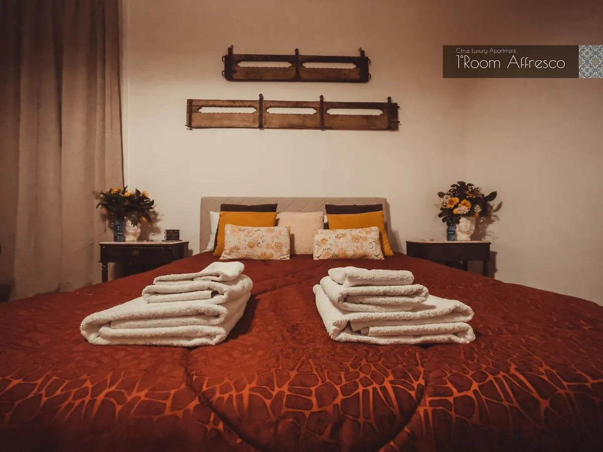 Citrus Luxury Apartment - Holiday Apartment With Up To 3 Bedrooms In Palermo Center
